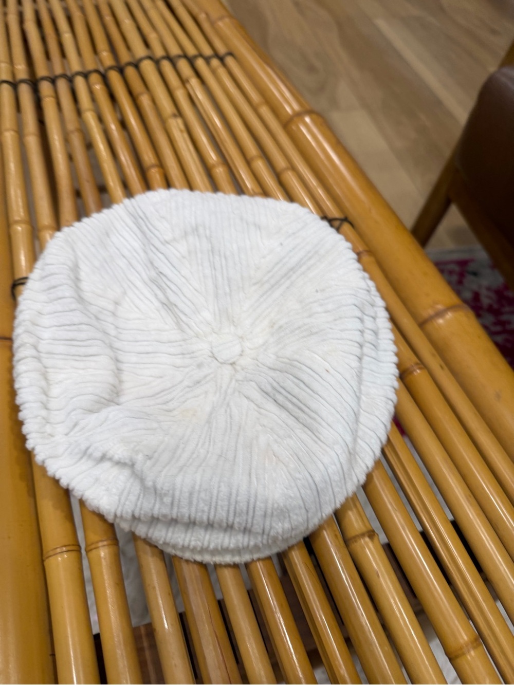 Dolce & Gabbana White Ribbed Beret Hat